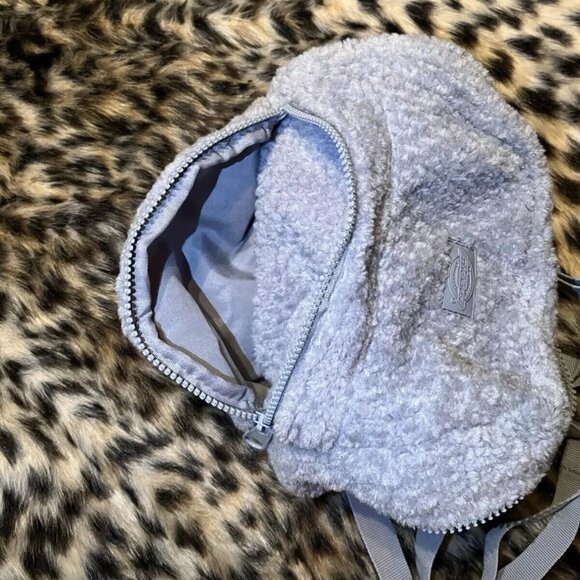 Dickies New Blue Fuzzy Soft Sherpa Mini Backpack Dolls Kill - Picture 10 of 12